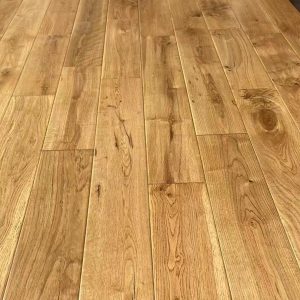 WHITE OAK<br><h6>Oak Collection Starting from $3.15/sqft</h6>