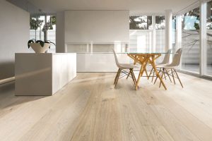 Which is better solid oak or engineered flooring