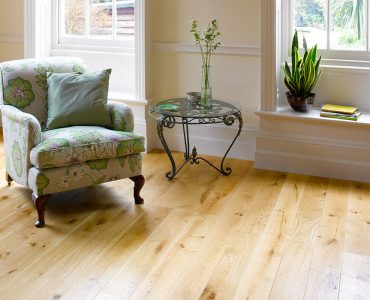 natural oak floor
